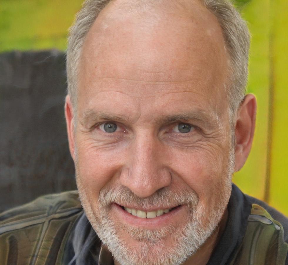 Senior Analyst Thomas Weber